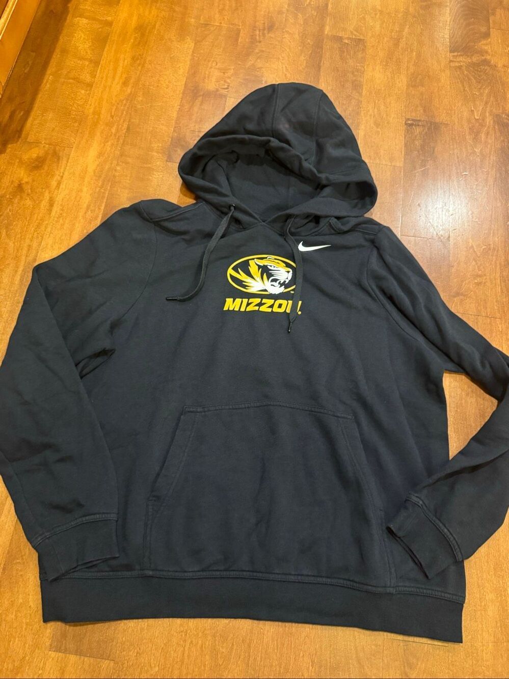 Nike Mizzou Missouri Tigers Women’s XL Black Pullover Hoodie Sweatshirt